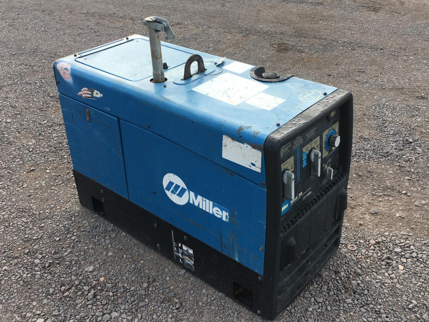 ./imagenes/INVOICE/2019/16469/BOBCAT 250 (15).JPG